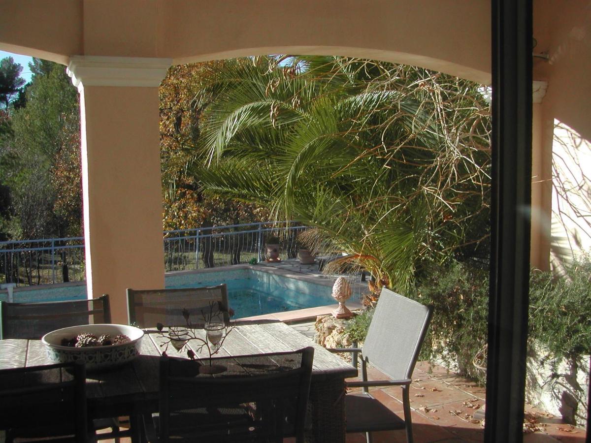 Le Patio Apartment Tourtour Exterior photo