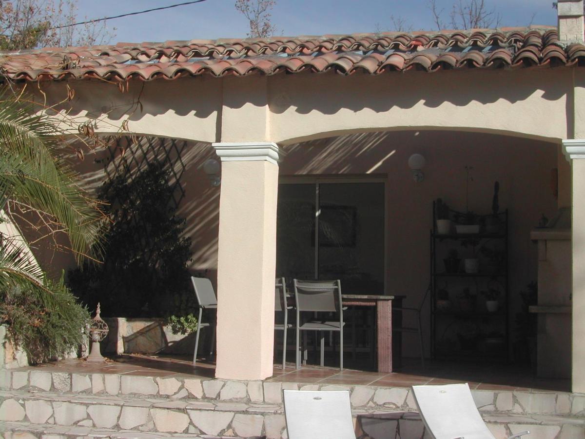 Le Patio Apartment Tourtour Exterior photo