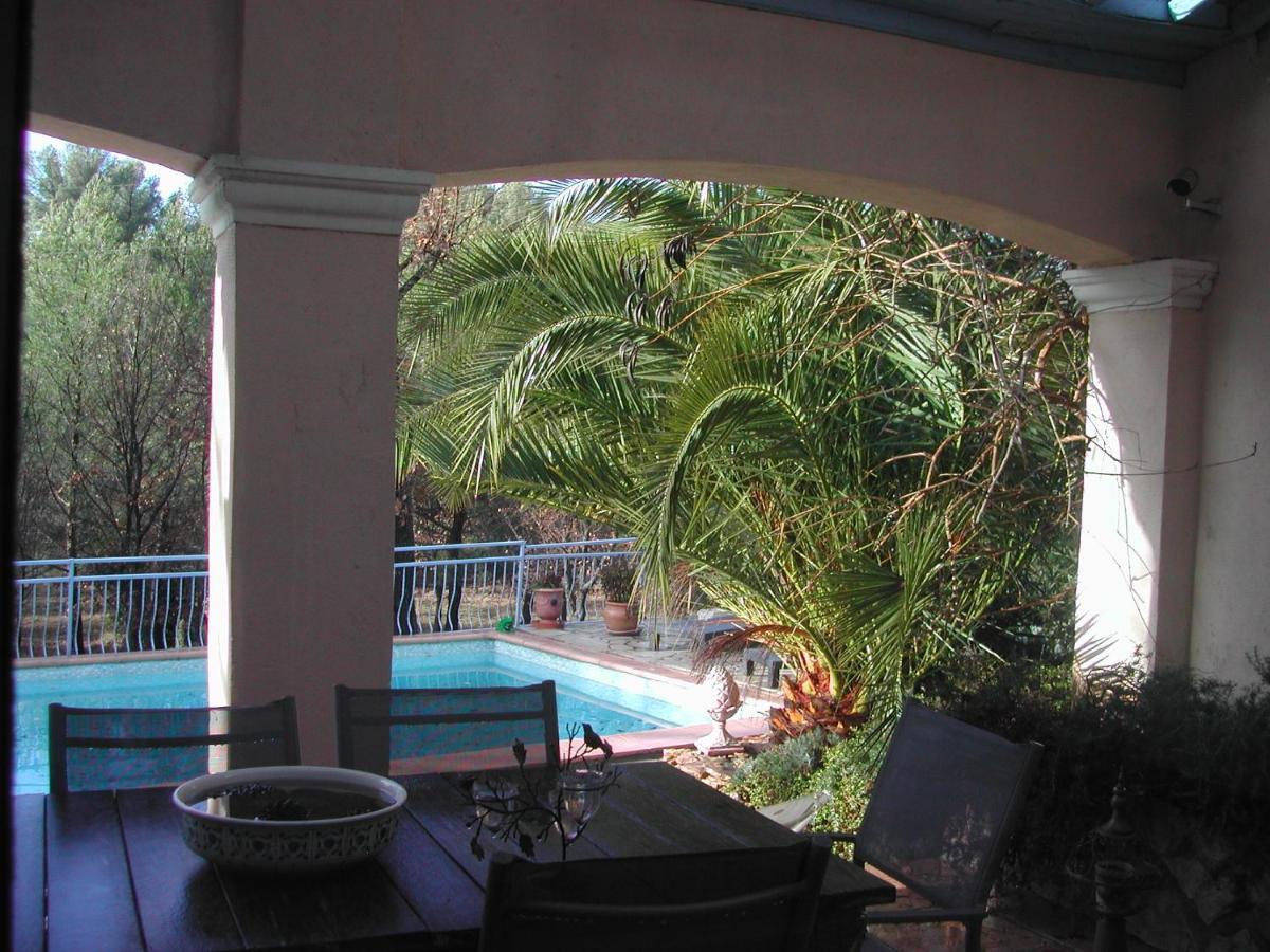 Le Patio Apartment Tourtour Exterior photo